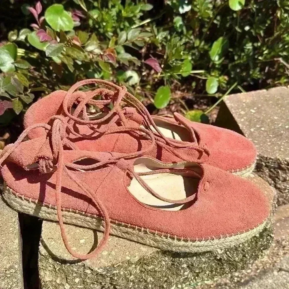 Steve Madden women’s Coral Suede Espadrille Flats with Ankle Wrap - Size 9B - Picture 4 of 8